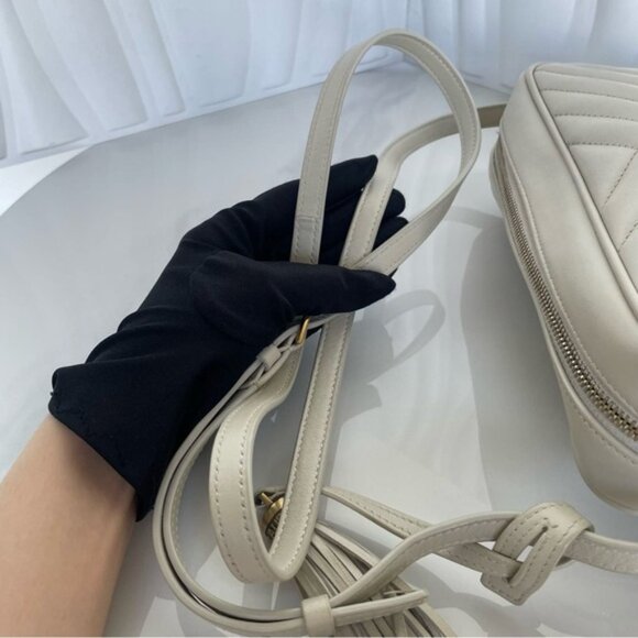 Yves Saint Laurent White Lou Camera Bag with Tassel - Picture 9 of 16
